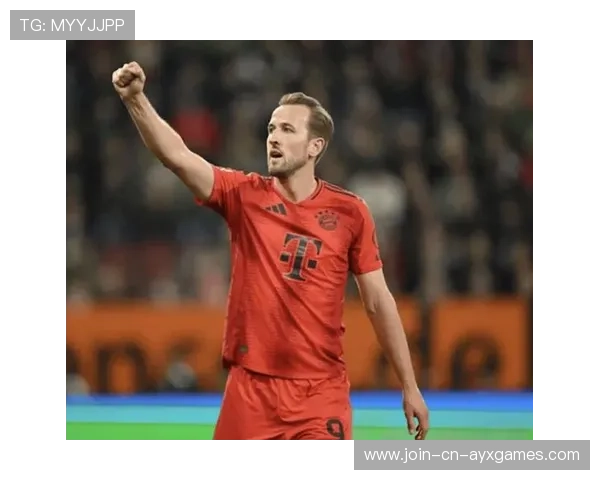 拜仁凯恩禁区回身小角度爆射全场举手欢呼——足球界的经典瞬间