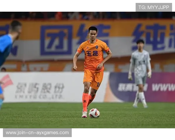 玉昆国脚前场连续突破制造威胁的品牌式崛起